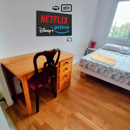 Room & Parking In Shared Appartment With Proprietor L 25 Mins From Paris Gare Du Nord, Cdg Airport & Stade De France Montmagny Kültér fotó